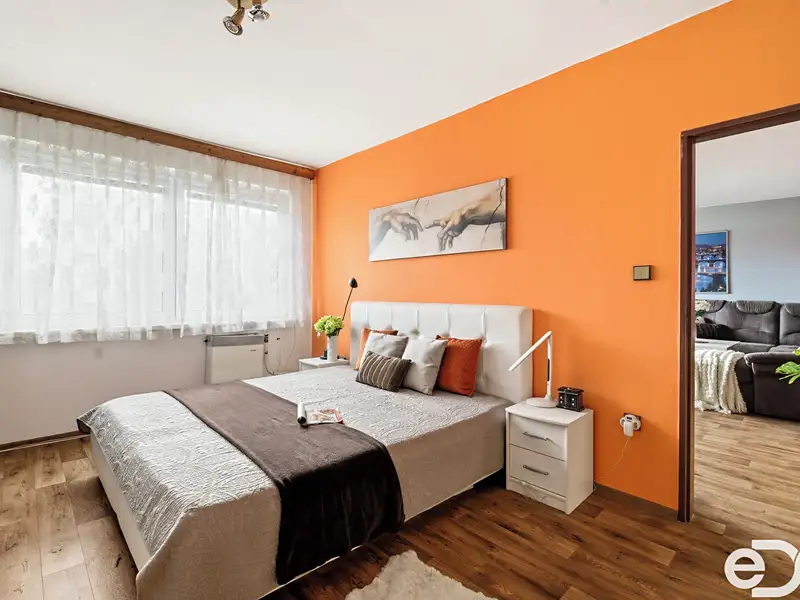 Prodej rodinného domu 267 m², pozemek 558 m², Praha – náhled fotky 2
