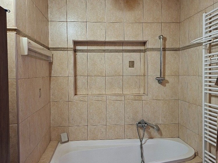 Prodej domu, 300 m² (18 z 46)
