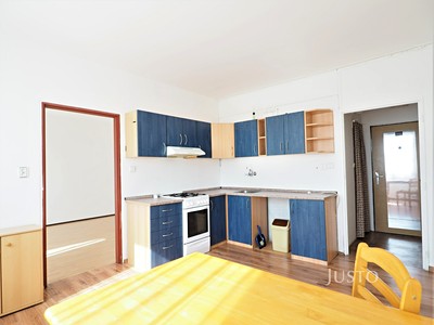 Pronájem bytu 1+1 38 m²