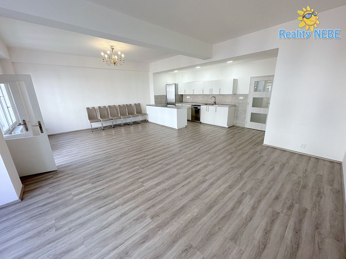 Pronájem bytu 3+kk 114 m²