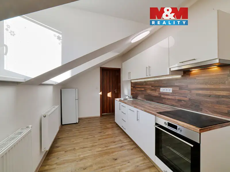 Pronájem bytu 1+1 34 m2