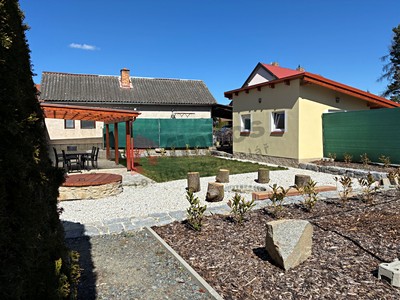 Pronájem  rodinného domu 100 m², pozemek 430 m²