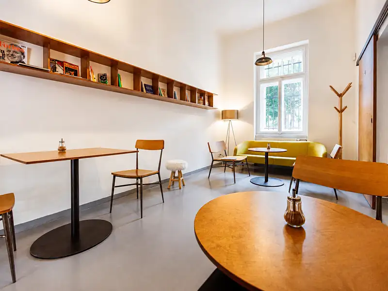 Prodej restaurace 105 m², Hradec Králové – náhled fotky 3
