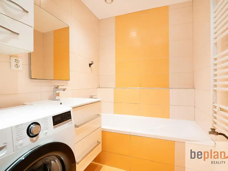 Prodej bytu 3+1 75 m², Kamenice – náhled fotky 3
