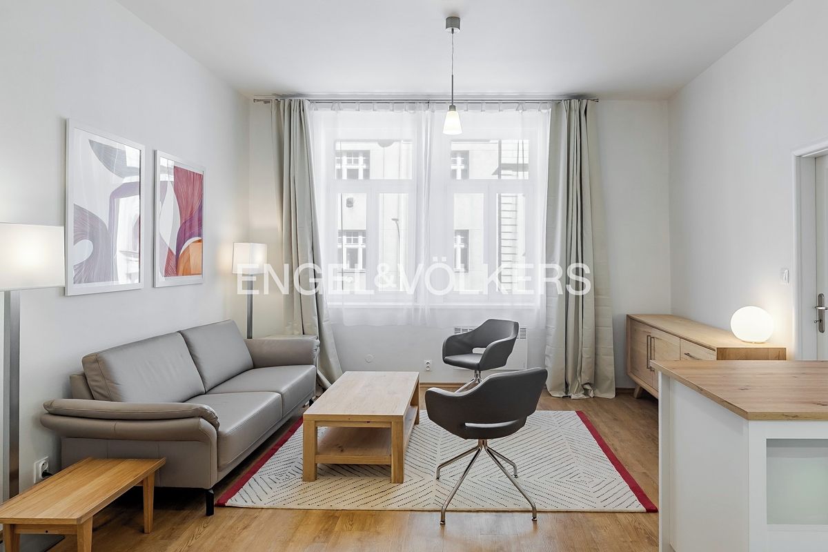 Pronájem bytu 2+kk 42 m²