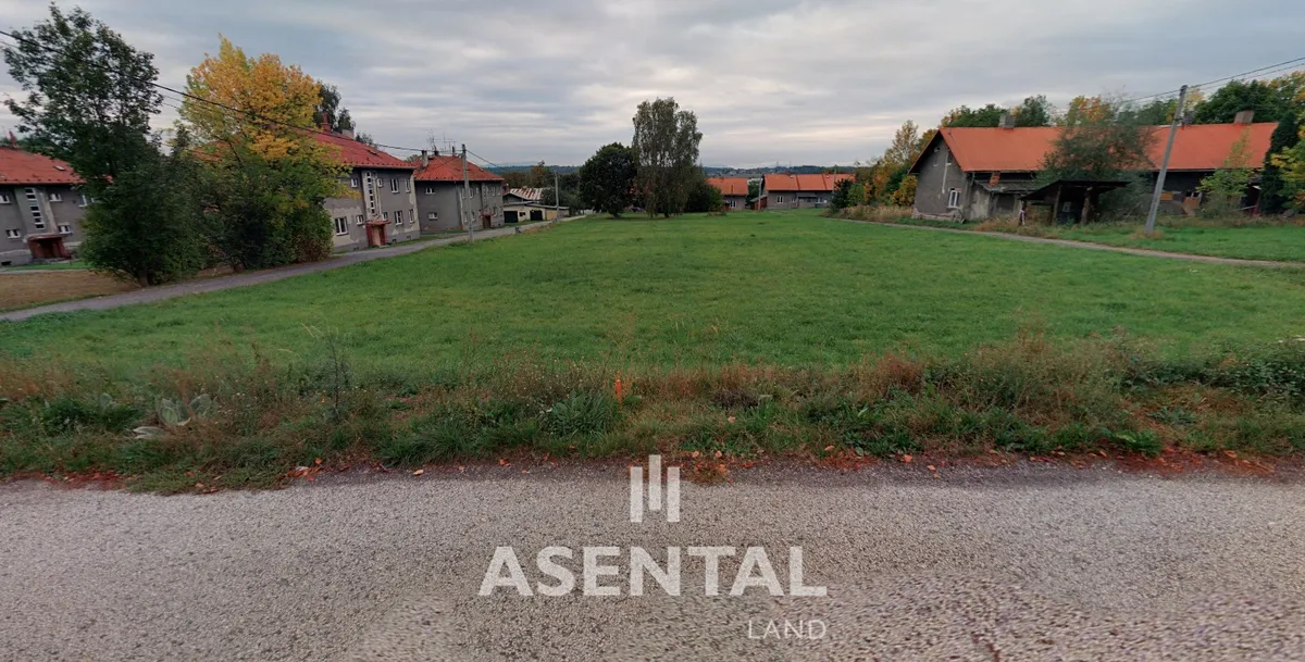 Prodej komerčního pozemku 1164 m²