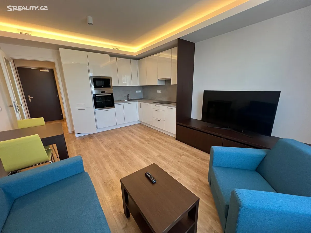 Pronájem bytu 2+kk 51 m², Praha