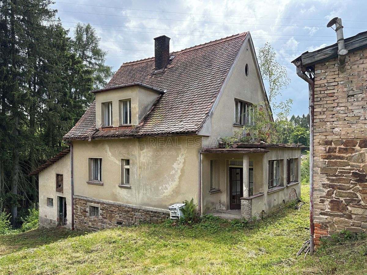 Prodej rodinného domu 200 m², pozemek 5219 m² – fotografie 5