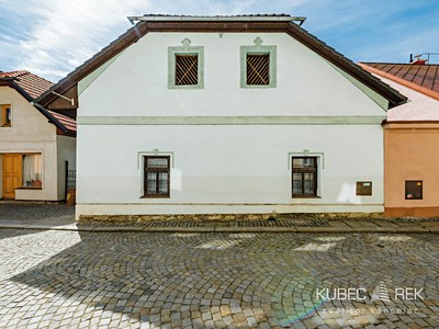 Pronájem bytu 3+kk 70 m²