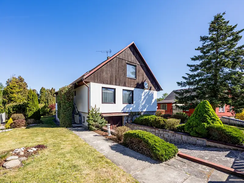 Prodej rodinného domu 135 m², pozemek 715 m², Bělá pod Bezdězem – náhled fotky 3