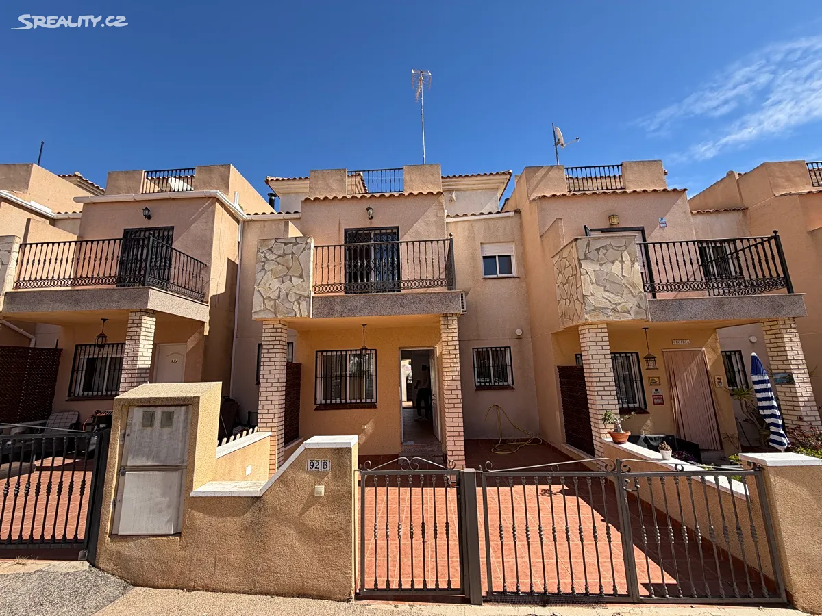 Prodej vily 89 m², pozemek 110 m², Torrevieja