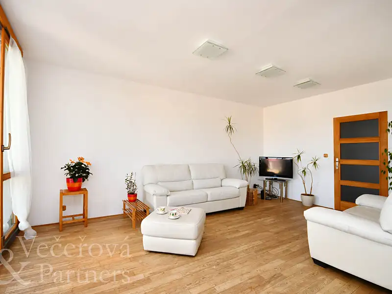 Prodej bytu 3+kk 80 m², Praha – náhled fotky 3