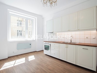 Pronájem bytu 1+1 70 m²