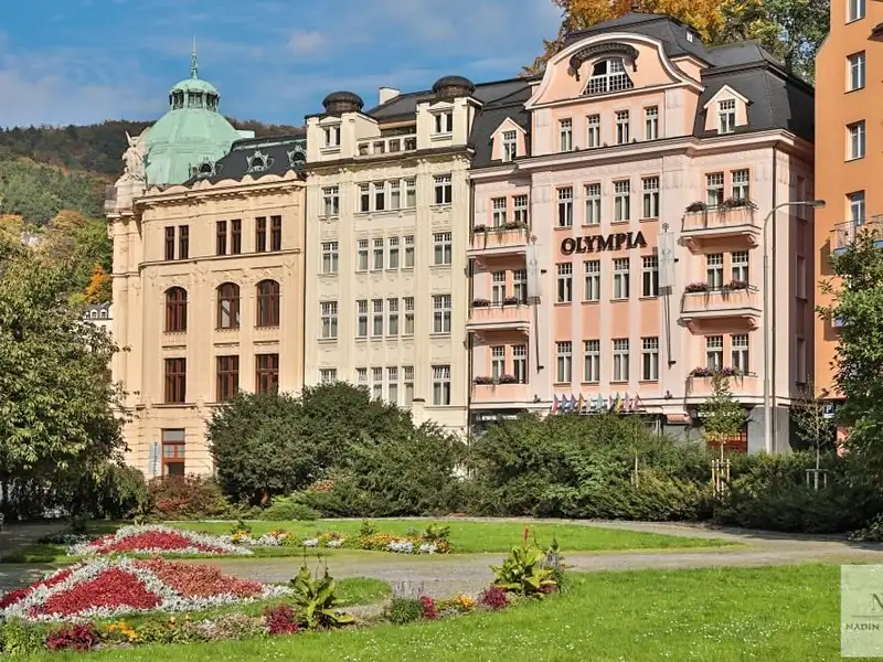 Pronájem obchodního prostoru 241 m², Karlovy Vary – náhled fotky 1