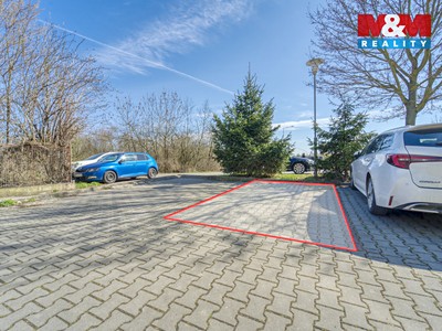 Pronájem garážového stání 13 m² — photo 2