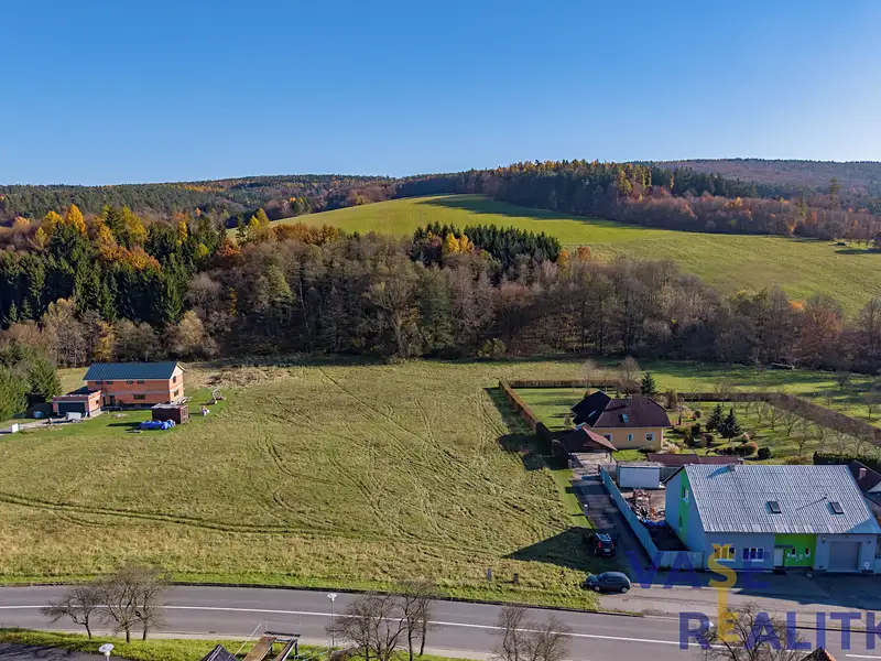 Prodej stavebního pozemku 1000 m², Dolní Lhota – náhled fotky 3