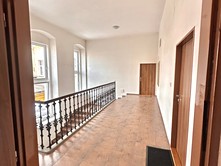 Pronájem bytu 1+1 65 m² (Jednopodlažní)