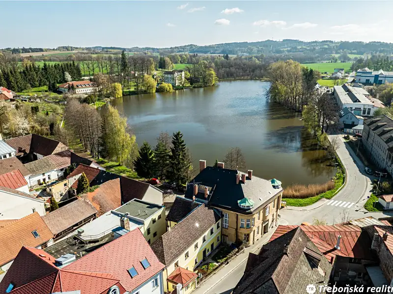 Prodej rodinného domu 980 m², pozemek 287 m², Počátky – náhled fotky 2