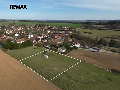 Prodej  stavebního pozemku 2 501 m²