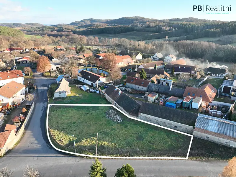 Prodej stavebního pozemku 1000 m², Jablonná – náhled fotky 2