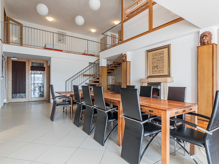 Pronájem bytu 1+kk, 42 m² (9 z 30)