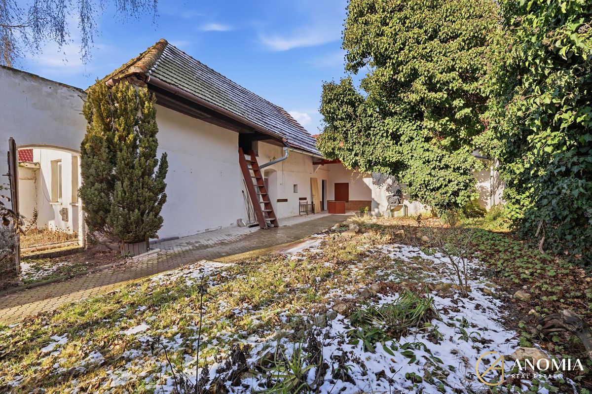 Prodej rodinného domu 140 m², pozemek 1598 m² – fotografie 4
