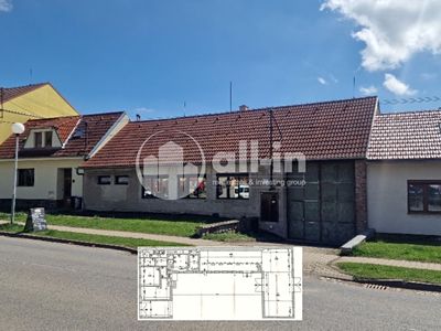 Prodej rodinného domu 319 m², pozemek 2133 m²