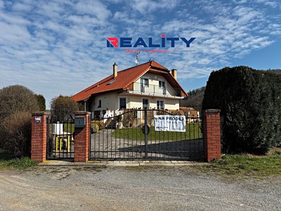 Prodej  rodinného domu 227 m², pozemek 882 m²