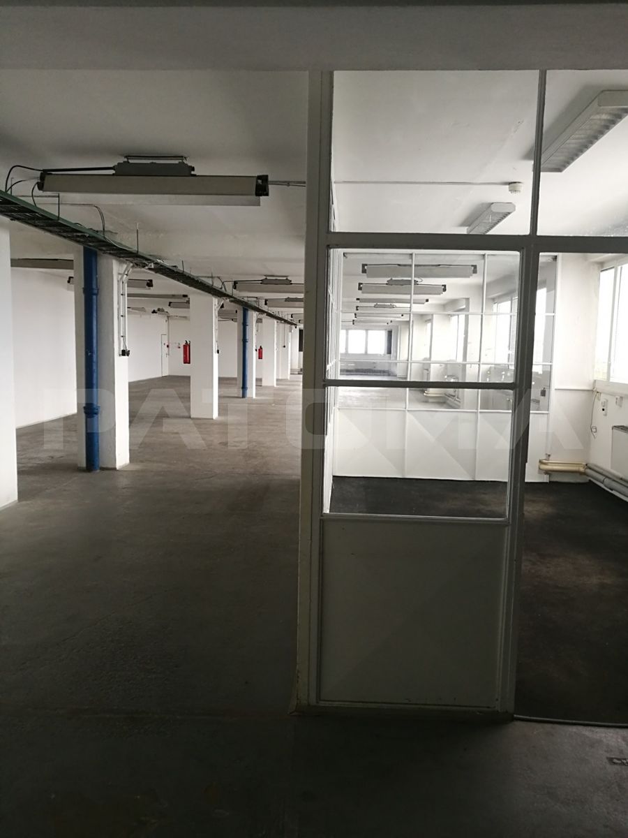 Pronájem skladového prostoru 456 m² – fotografie 3