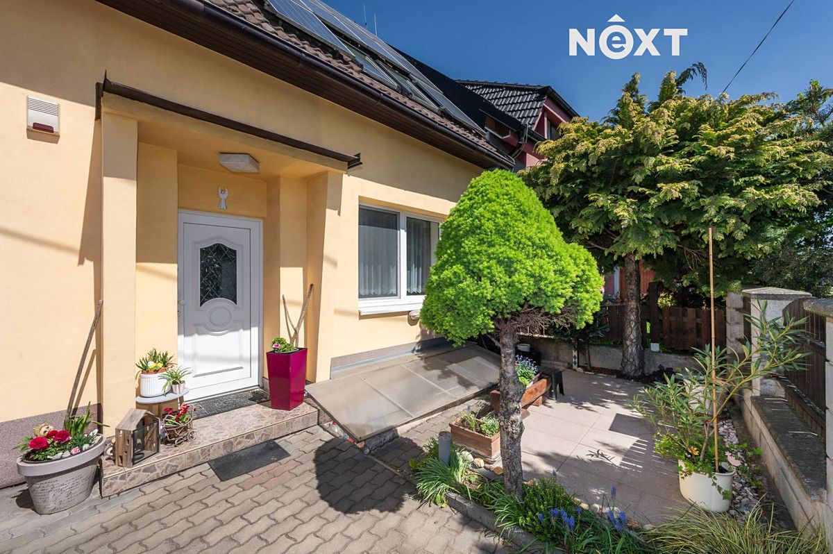 Prodej rodinného domu 162 m², pozemek 132 m²