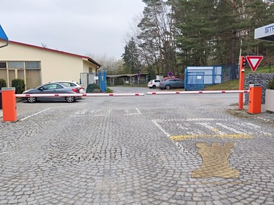 Pronájem výrobní haly, prostoru 98 m²