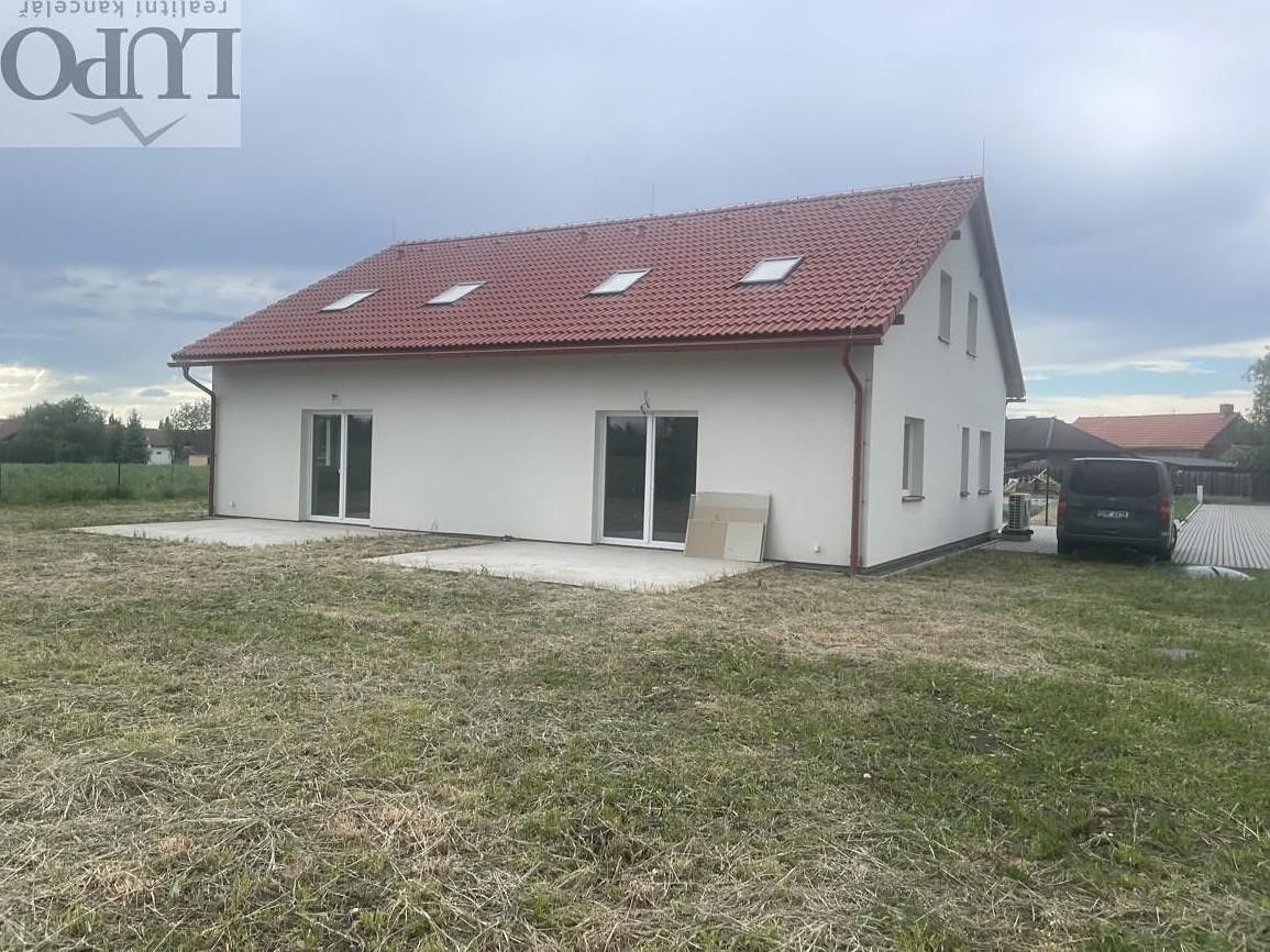 Prodej rodinného domu 128 m², pozemek 400 m² – fotografie 4