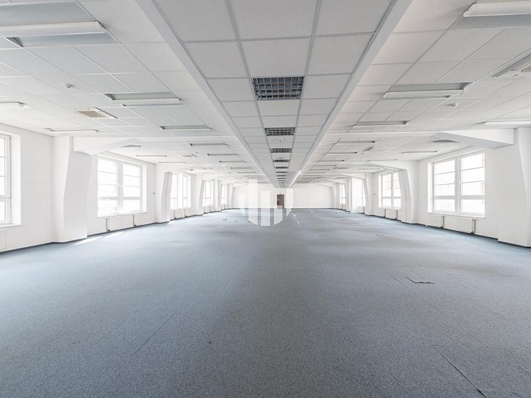 Pronájem komerčního prostoru, 335 m² (4 z 10)