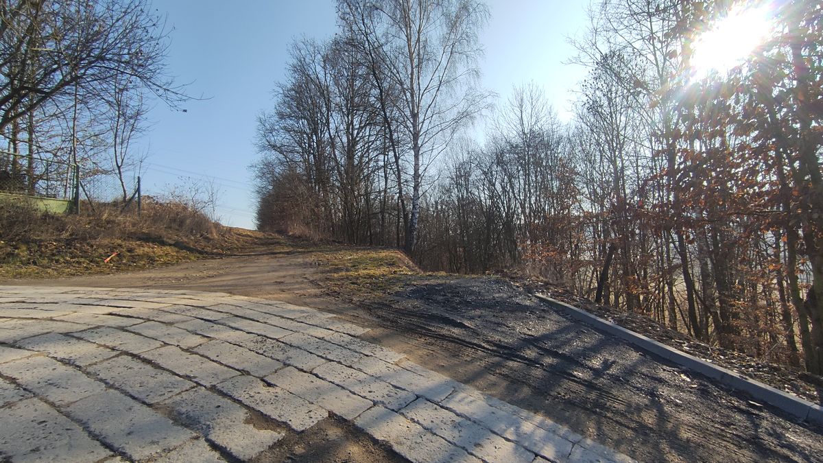 Prodej stavebního pozemku 705 m² – fotografie 2