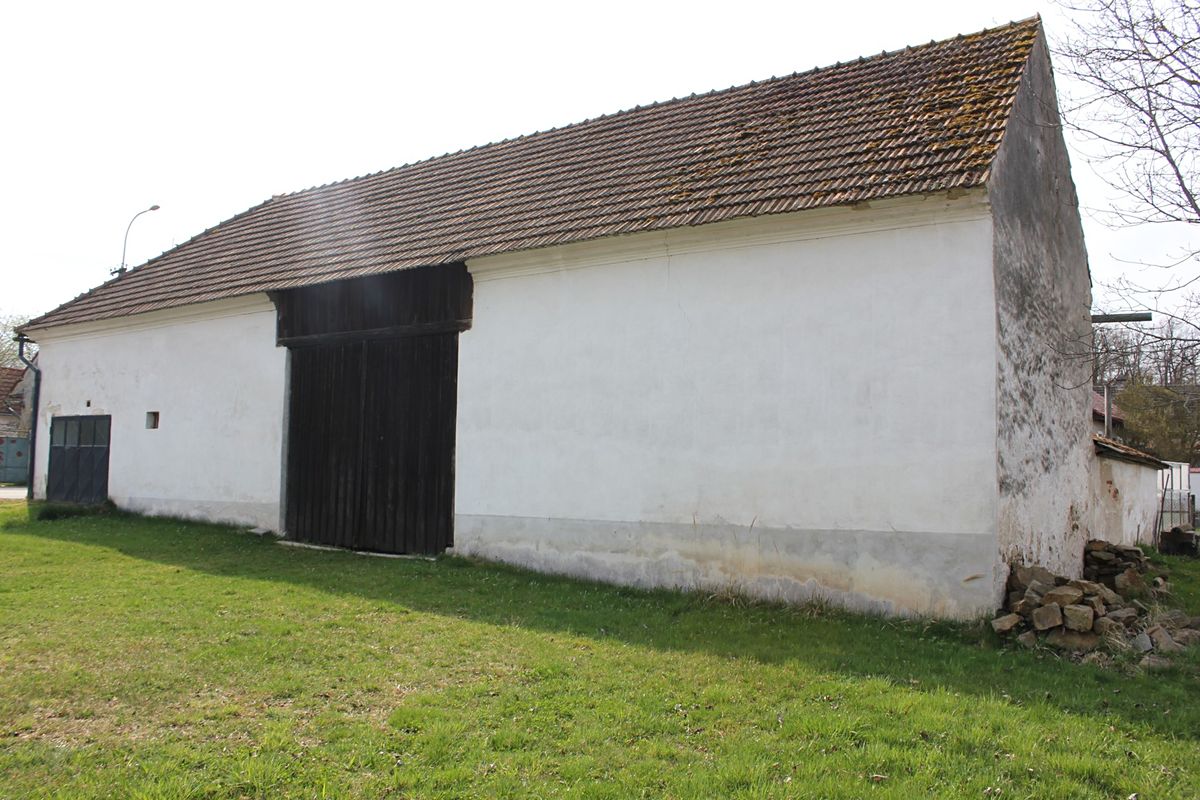 Prodej rodinného domu 120 m², pozemek 848 m² – fotografie 4