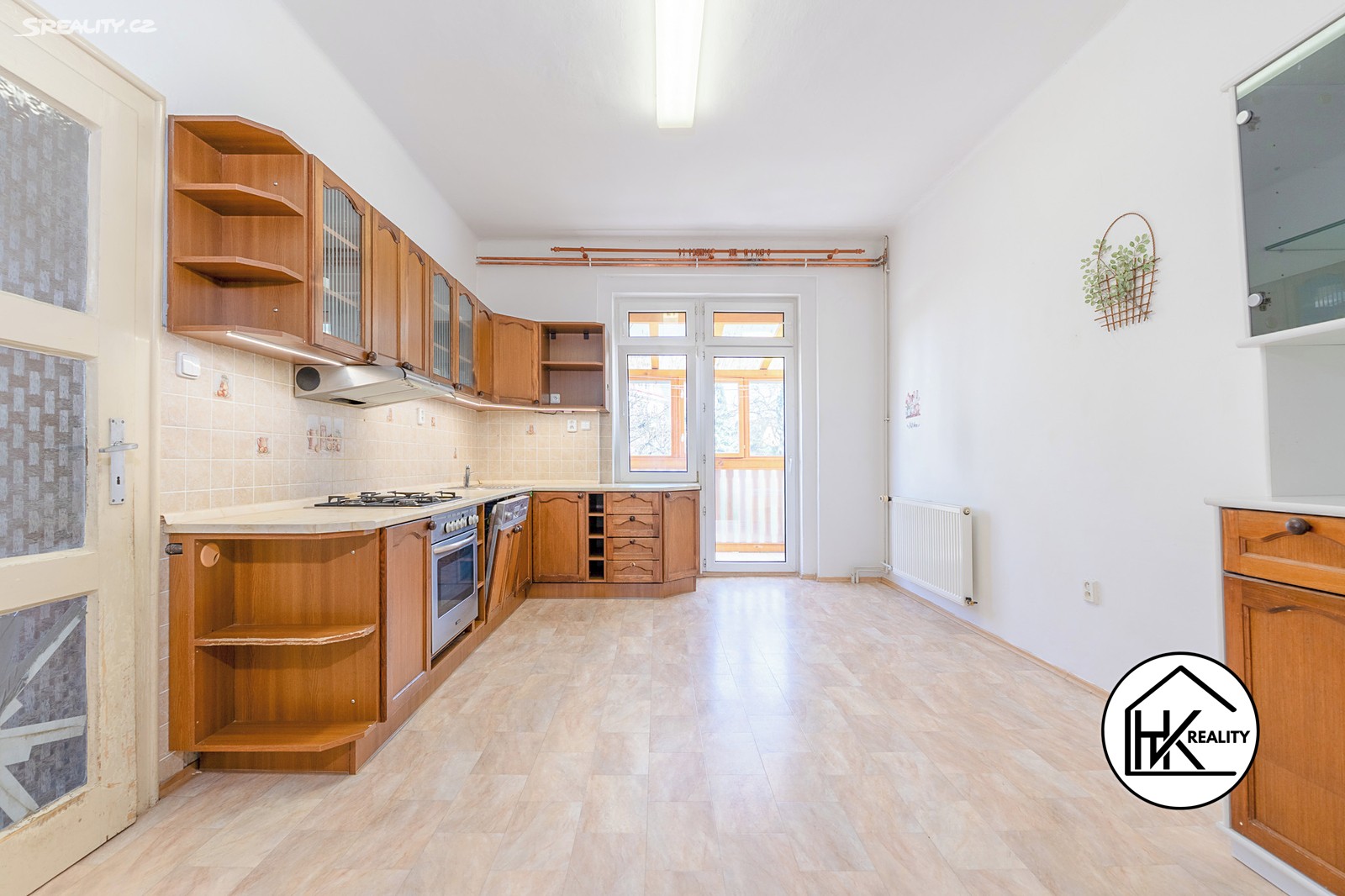 Prodej  rodinného domu 260 m², pozemek 377 m² – další
