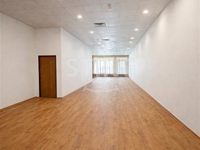 Pronájem obchodního prostoru 530 m² — photo 4