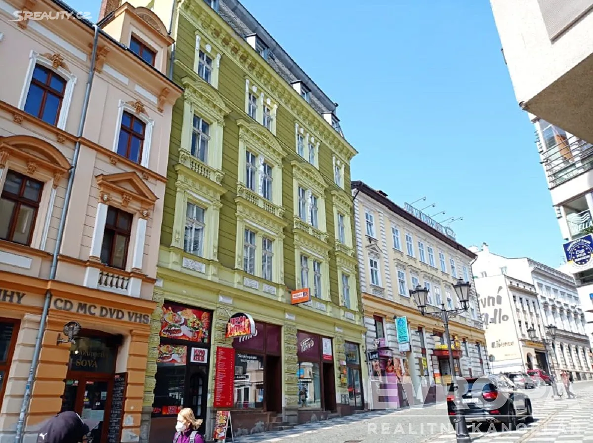 Pronájem kanceláře 33 m², Moskevská