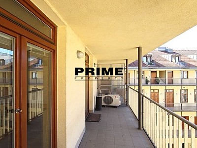 Pronájem bytu 4+1 147 m² (Mezonet) — photo 2