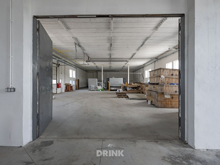 Prodej komerčního prostoru, 1 580 m² (12 z 45)