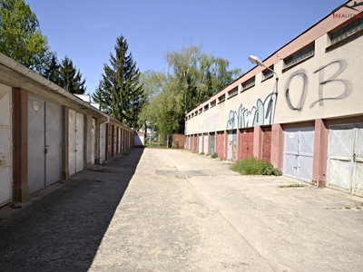 Prodej garáže 18 m²