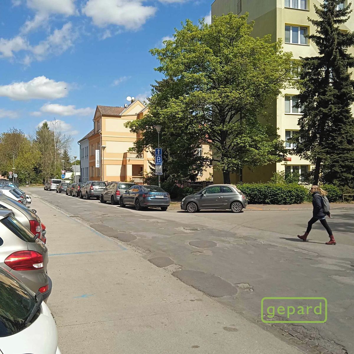 Prodej stavebního pozemku 241 m² – fotografie 2