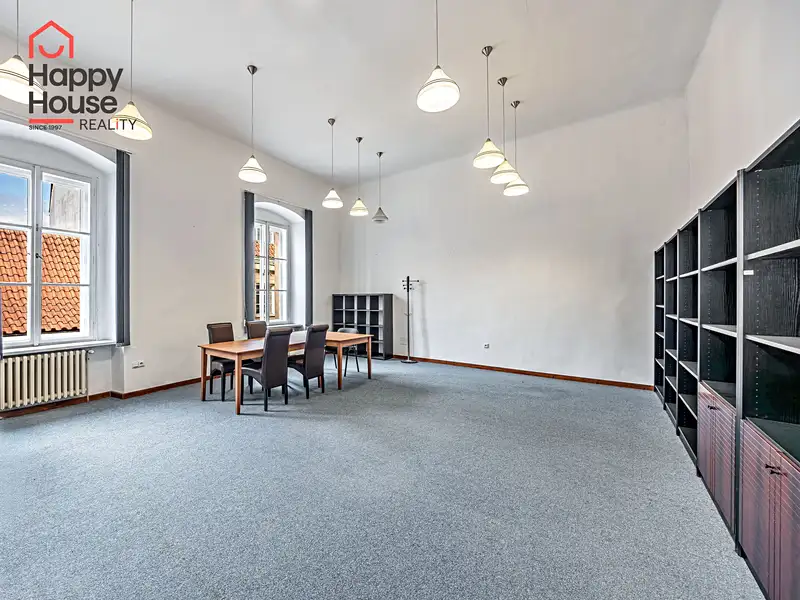 Pronájem kanceláře 45 m², Praha – náhled fotky 1
