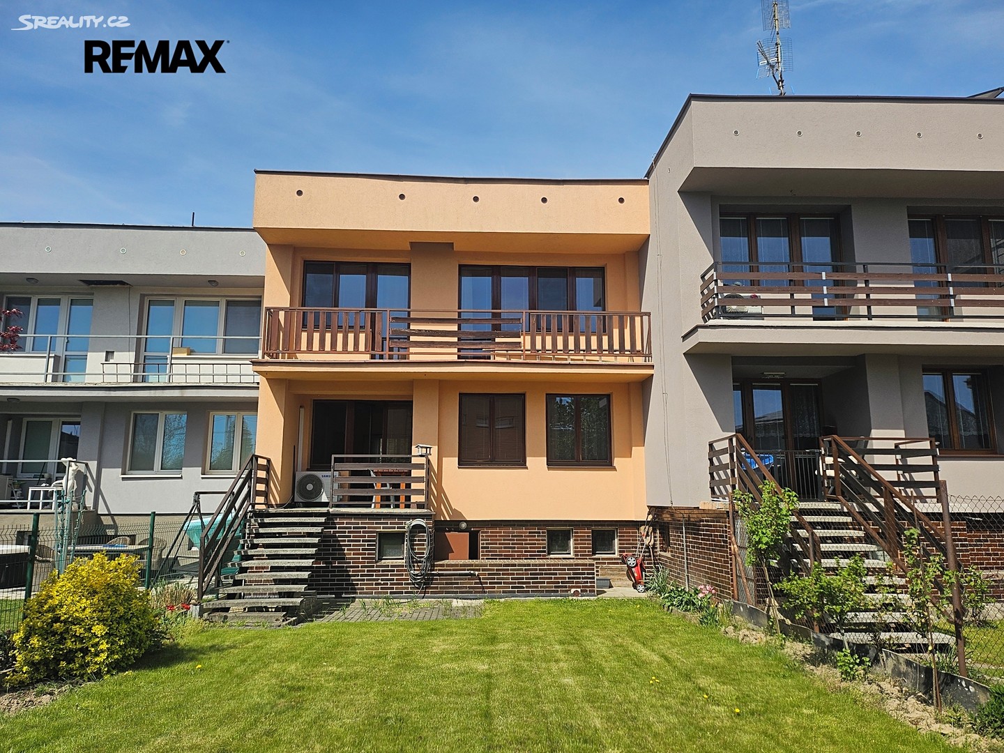 Prodej  rodinného domu 220 m², pozemek 125 m²