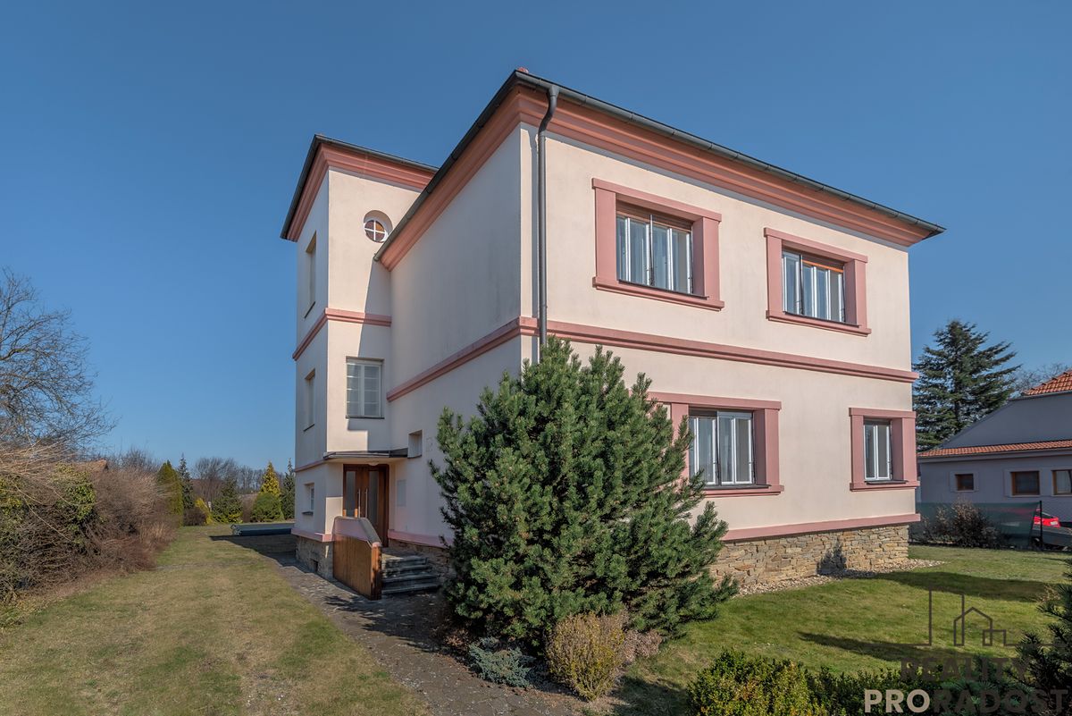 Prodej vily 405 m², pozemek 1796 m² – fotografie 5