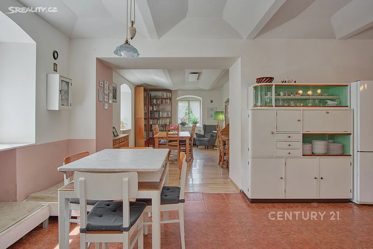 Prodej zemědělské usedlosti 105 m², pozemek 33224 m² – pohled 3
