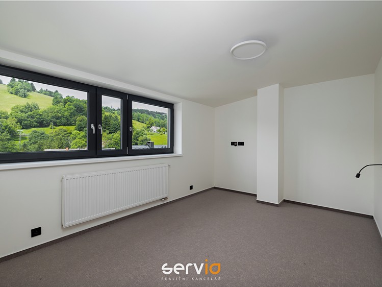 Gewerbefläche zum Kauf, 102 m² (3 von 30)