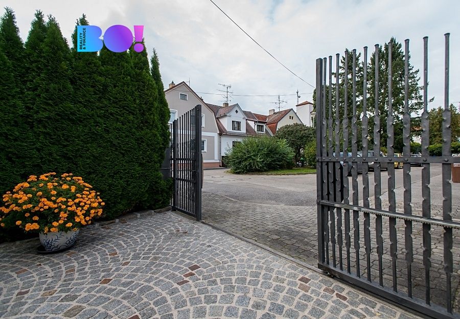 Prodej vily 180 m², pozemek 222 m² – fotografie 4