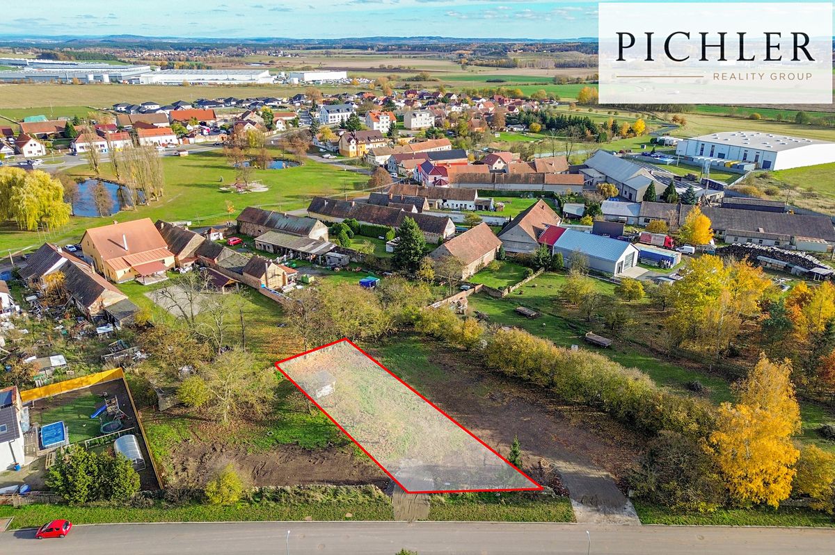 Prodej stavebního pozemku 759 m² – fotografie 3
