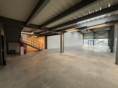 Pronájem skladového prostoru 880 m² — photo 5
